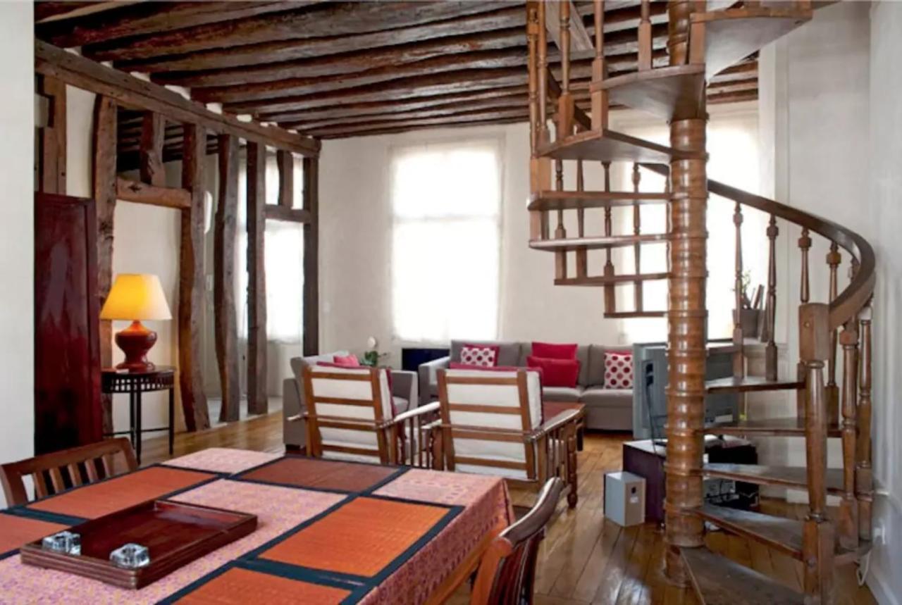 Charming Cosy Triplex In Trendy Marais Lägenhet Paris Exteriör bild